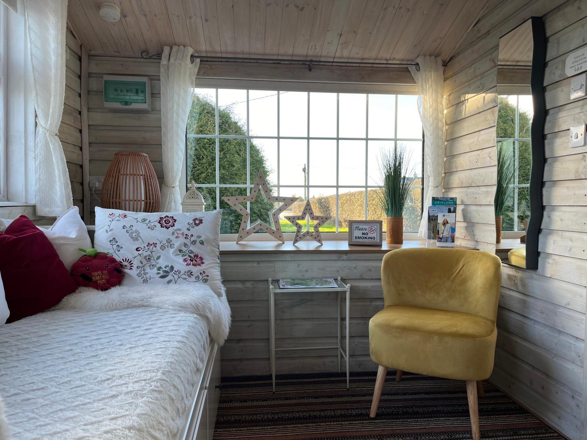 Adorable Cabin In The Countryside بورتلاويس المظهر الخارجي الصورة